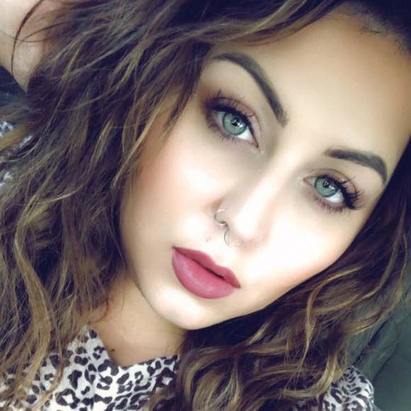 Meet your Posher, Chaz - Picture 1 of 1